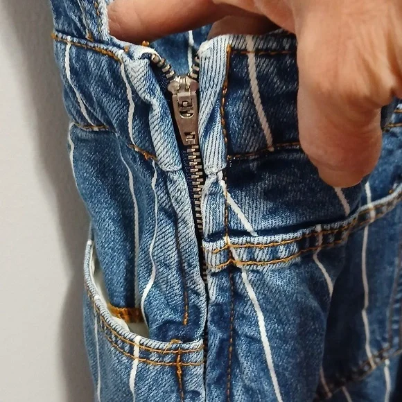 Divided Striped Blue Denim Overall Skirt Women's size 8  80's Utility - Picture 5 of 7